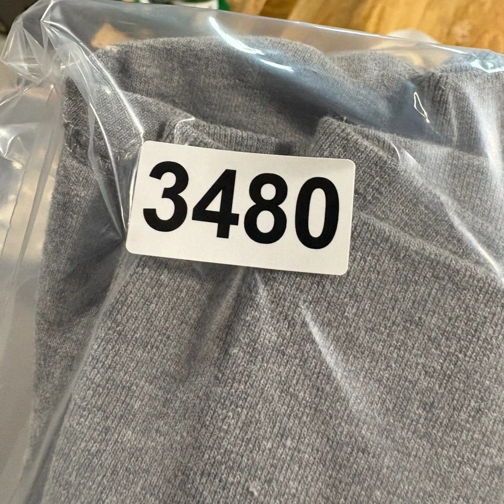 The North Face Mens Circular Design Fleece Crewneck Sweatshirt Gray Medium 3480